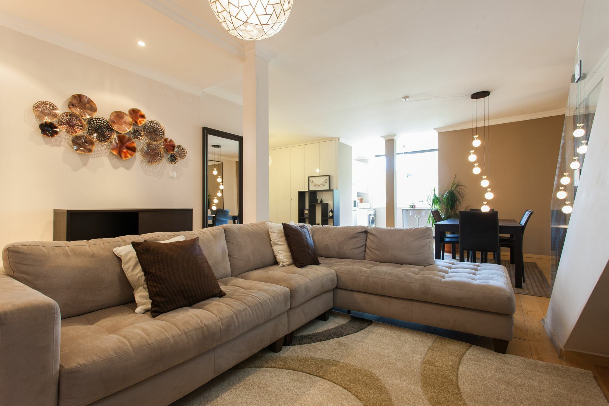 Liberty Penthouse By Lu *