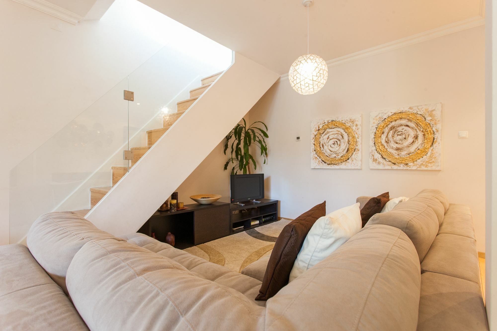 Liberty Penthouse By Lu